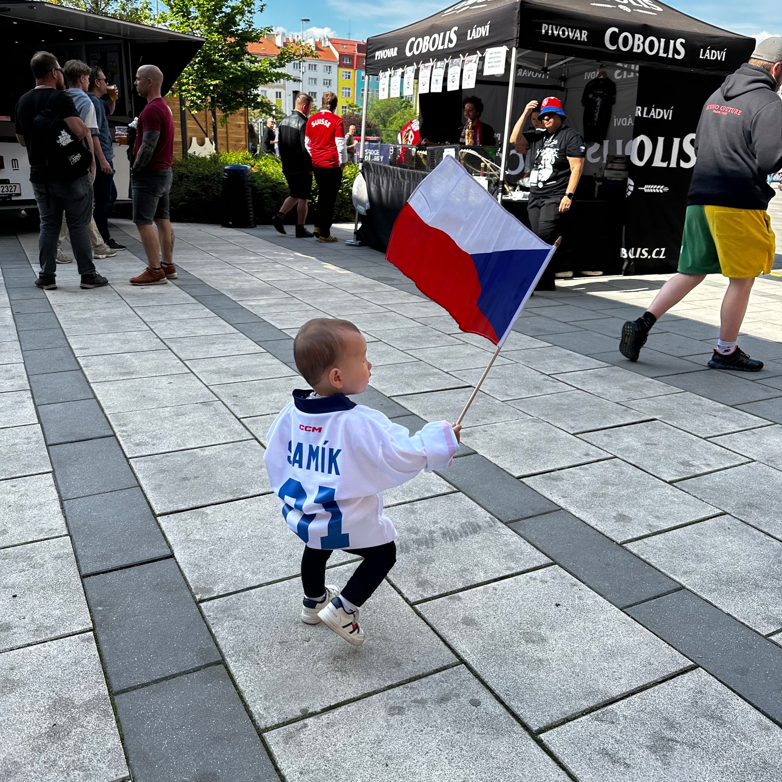 Soutěžní fotografie - Běžím fandit,  Hlavní město Praha