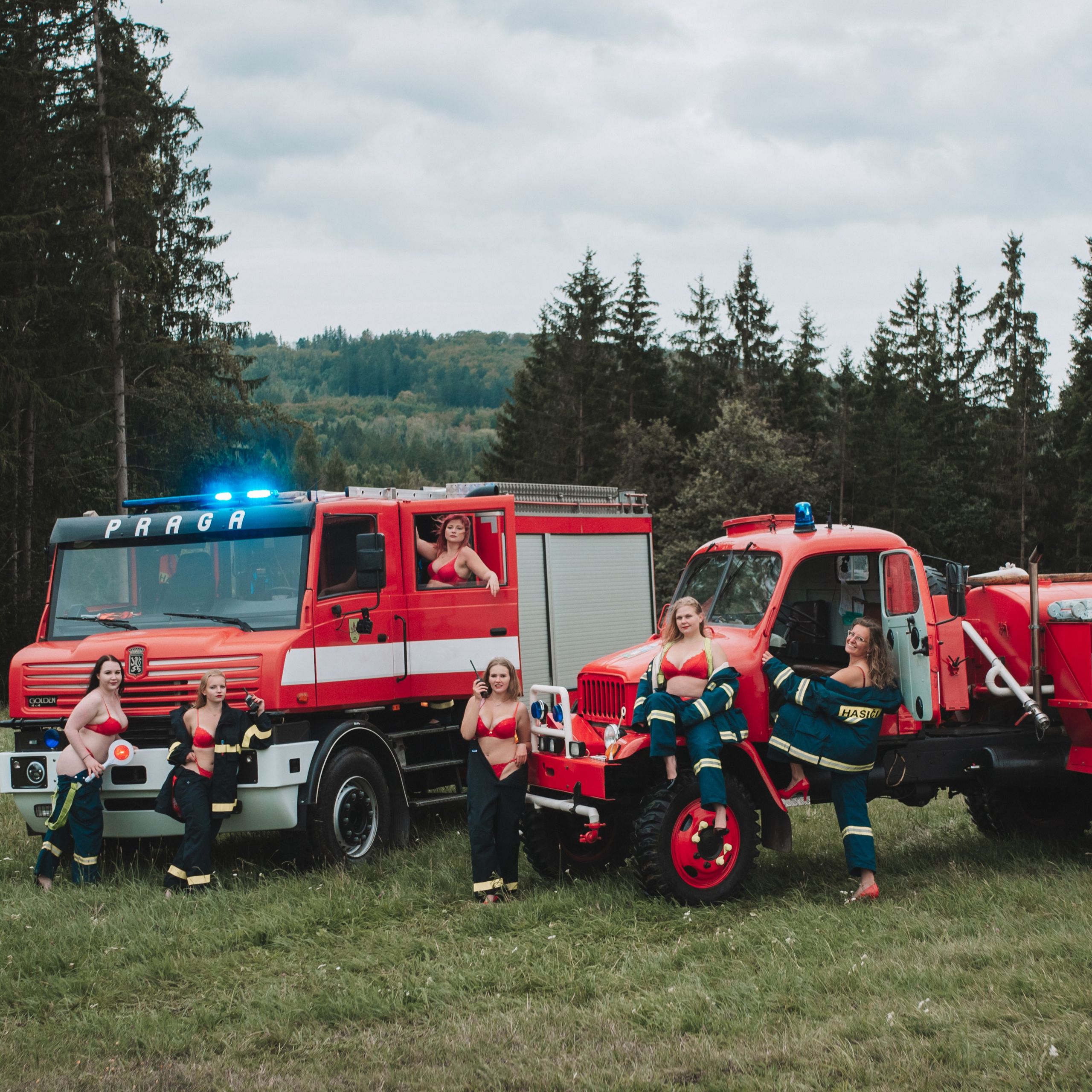 Soutěžní fotografie - Holky a mašiny,  Plzeňský kraj