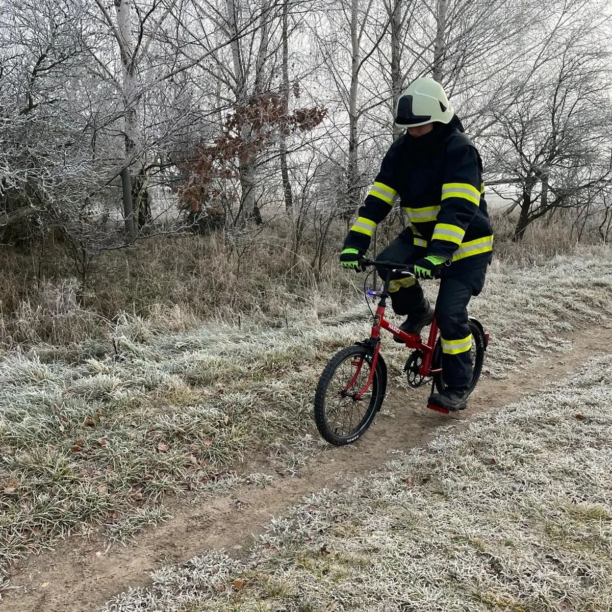 Soutěžní fotografie - Když nestihneš výjezd...,  Pardubický kraj