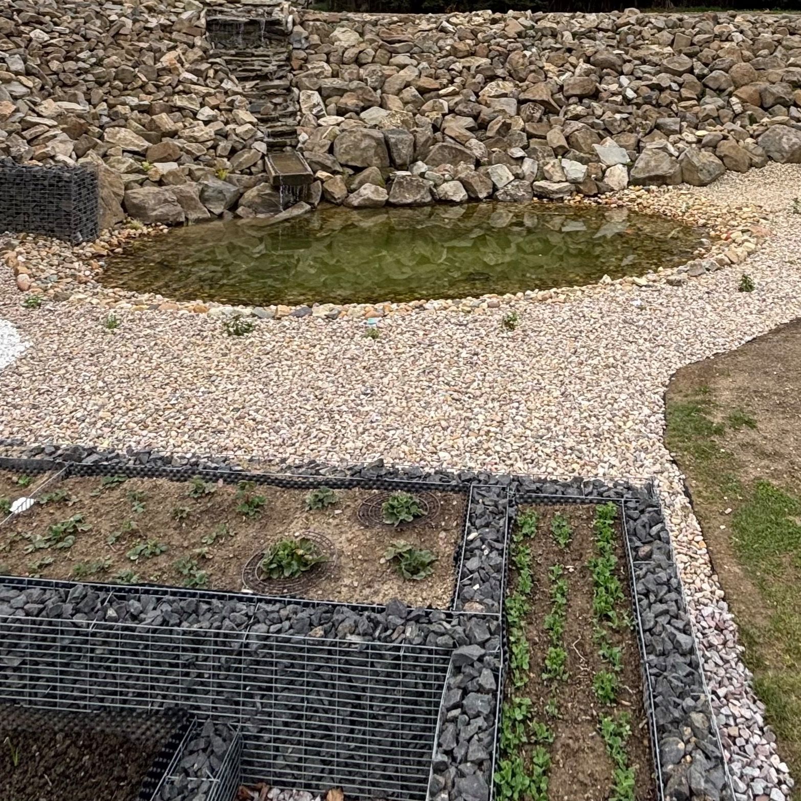 Soutěžní fotografie - Prostě jezirko,  Ústecký kraj