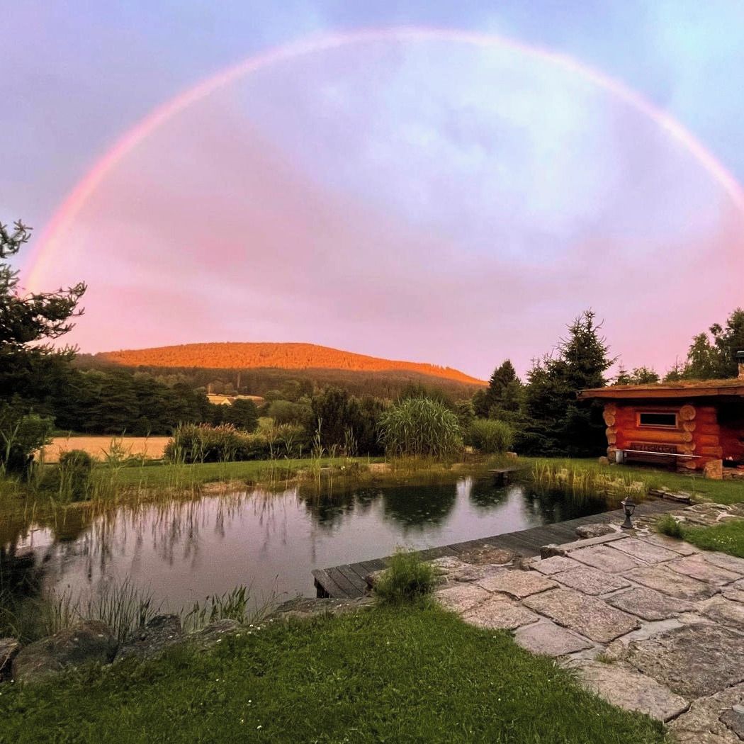 Soutěžní fotografie - Brána k jezírku,  Jihočeský kraj