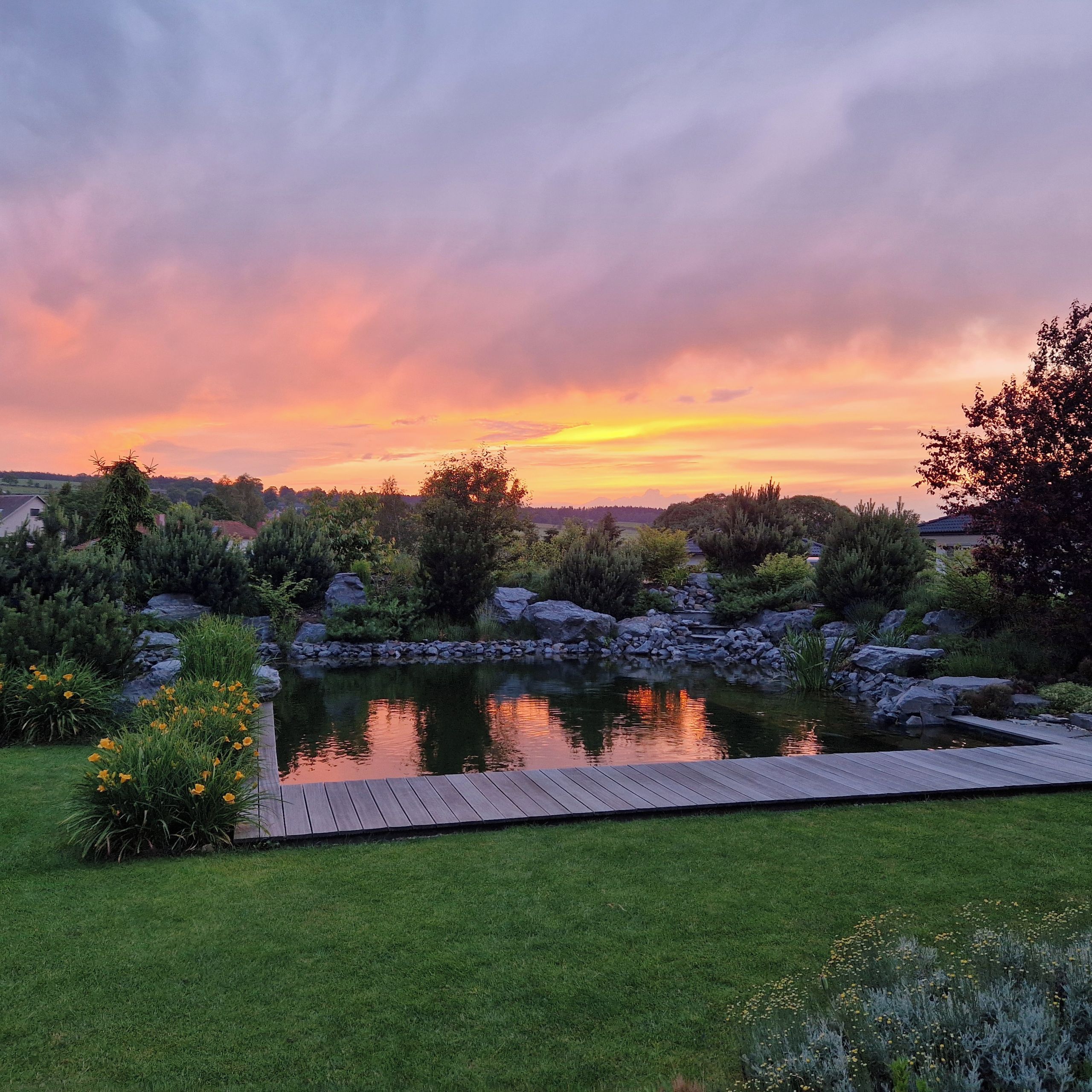 Soutěžní fotografie - Západ slunce nad Javorníkem,  Pardubický kraj