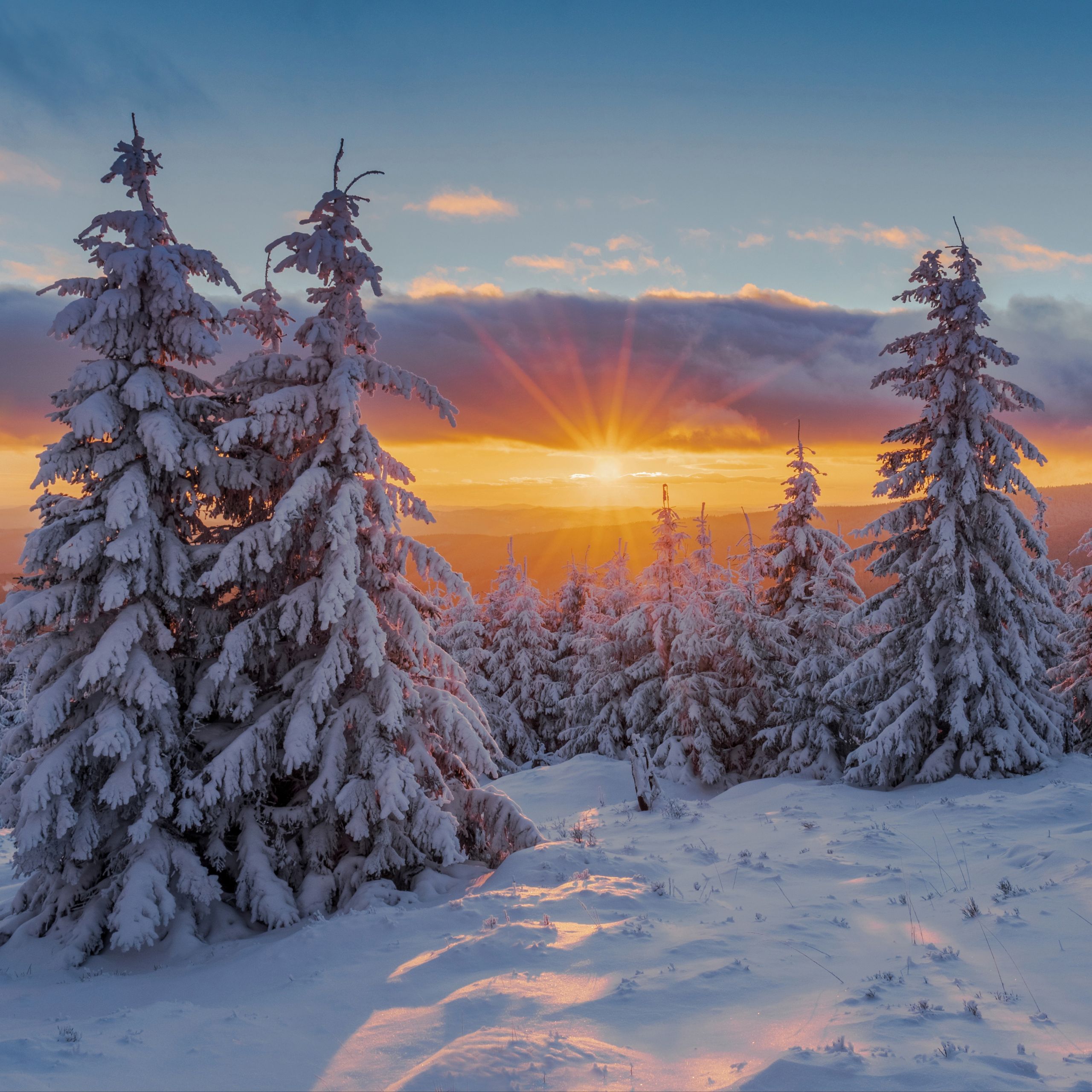 Soutěžní fotografie - Kouzlo zimního večera,  Smrk, Moravskoslezské Beskydy