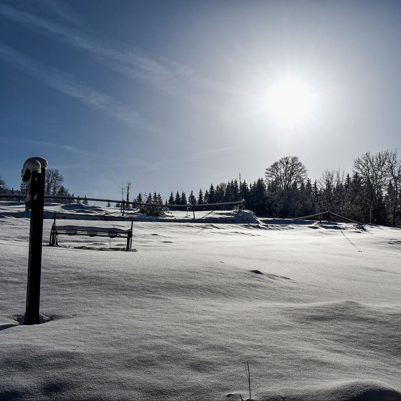 Soutěžní fotografie - Záře nad zasněženou krajinou,  Beskydy Bukovina