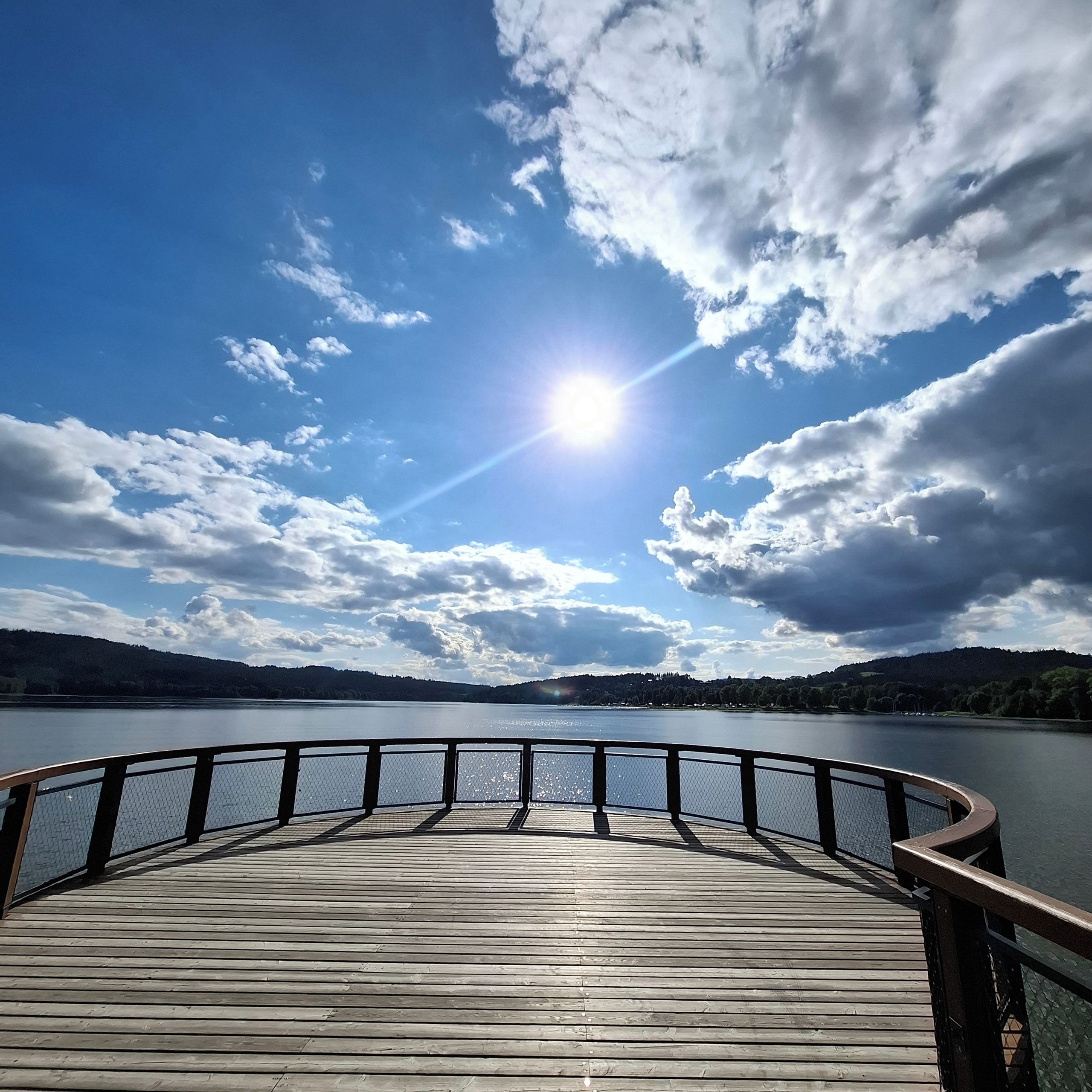 Soutěžní fotografie - Západ slunce nad Lipnem,  Lipno