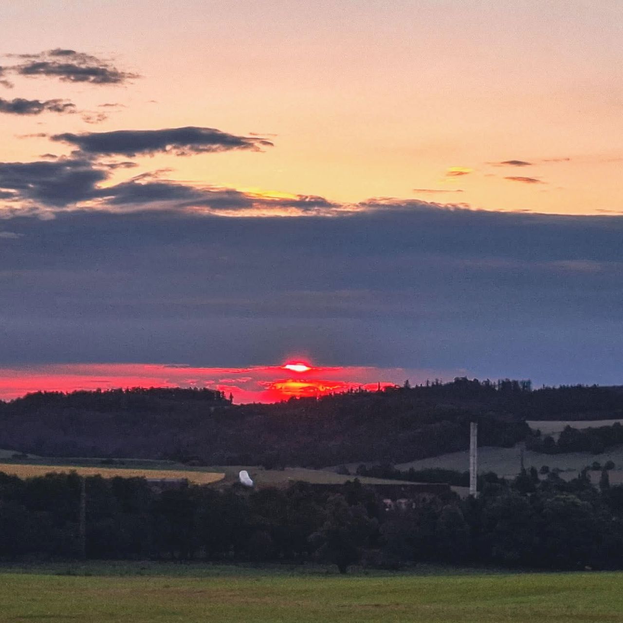 Soutěžní fotografie - Vychod Slunce,  Horní Benešov