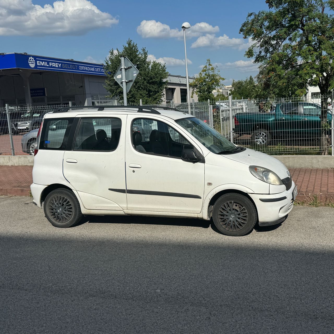 Soutěžní fotografie - Tonik,  Toyota Yaris verso, 1.3, rok 2000