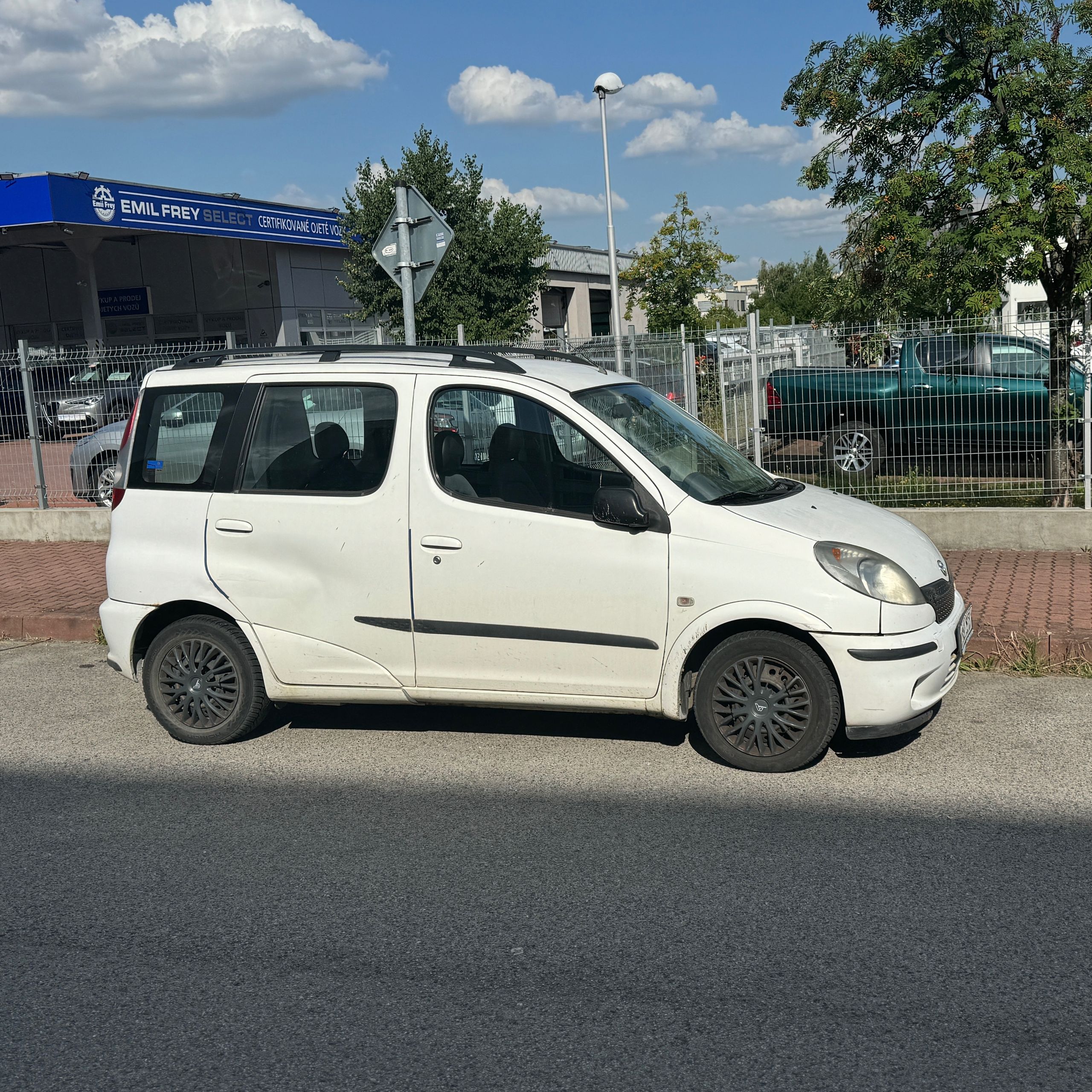Soutěžní fotografie - Tonik,  Toyota Yaris verso, 1.3, rok 2000