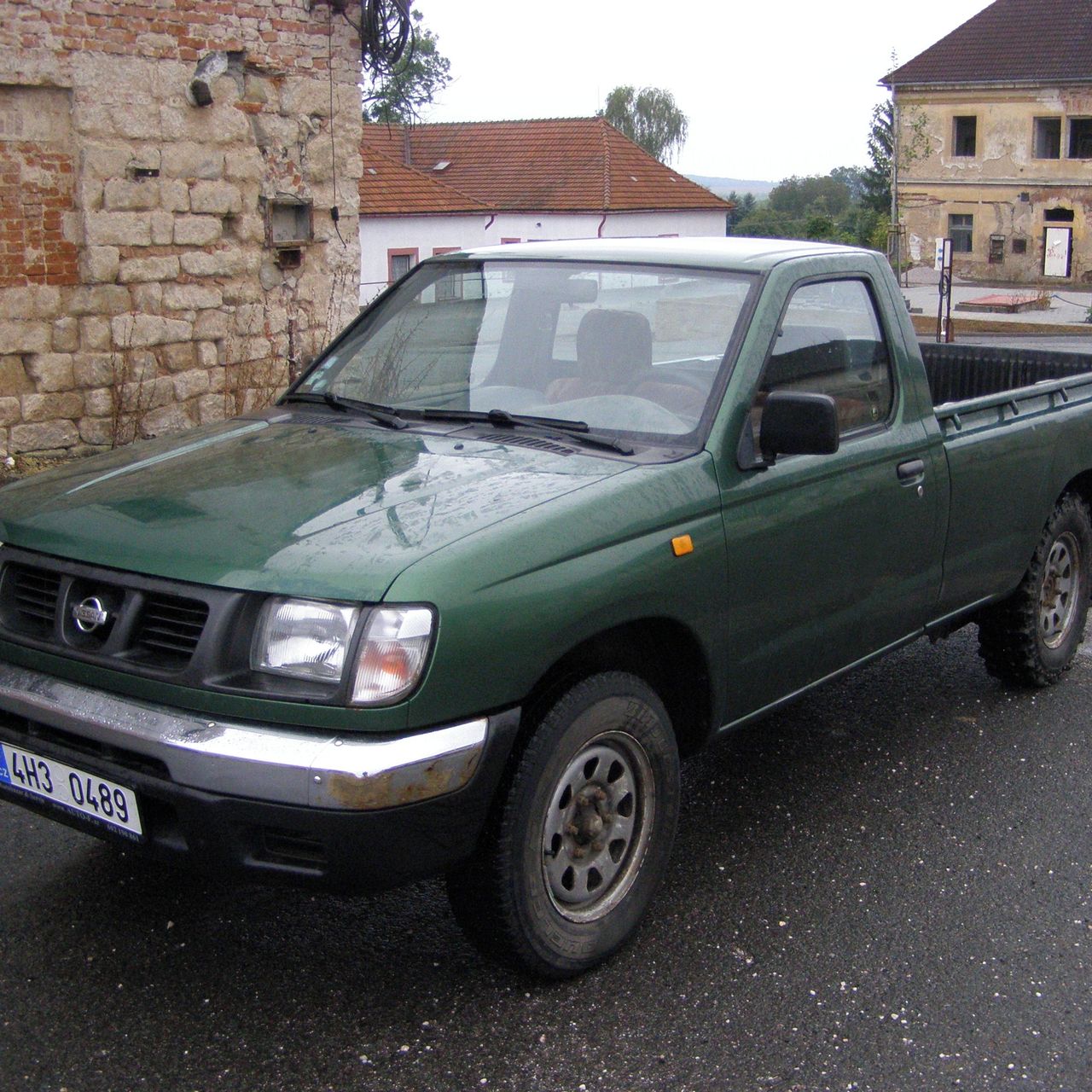 Soutěžní fotografie - Traktor,  Nissan pick-up