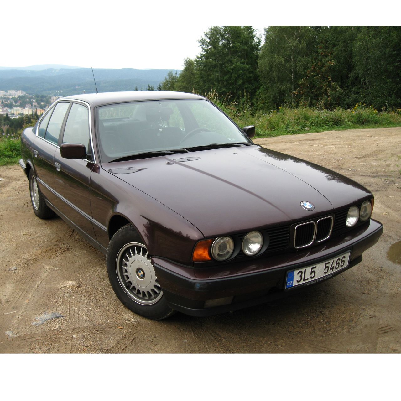 Soutěžní fotografie - Auto,  BMW E34 525i