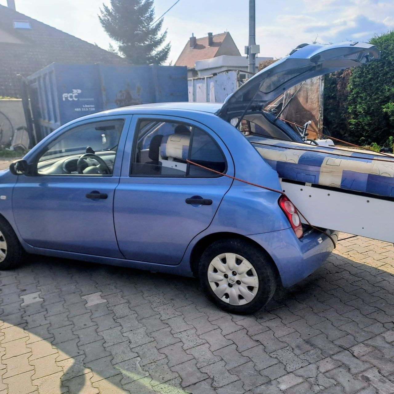Soutěžní fotografie - Mikřice,  Nissan Micra
