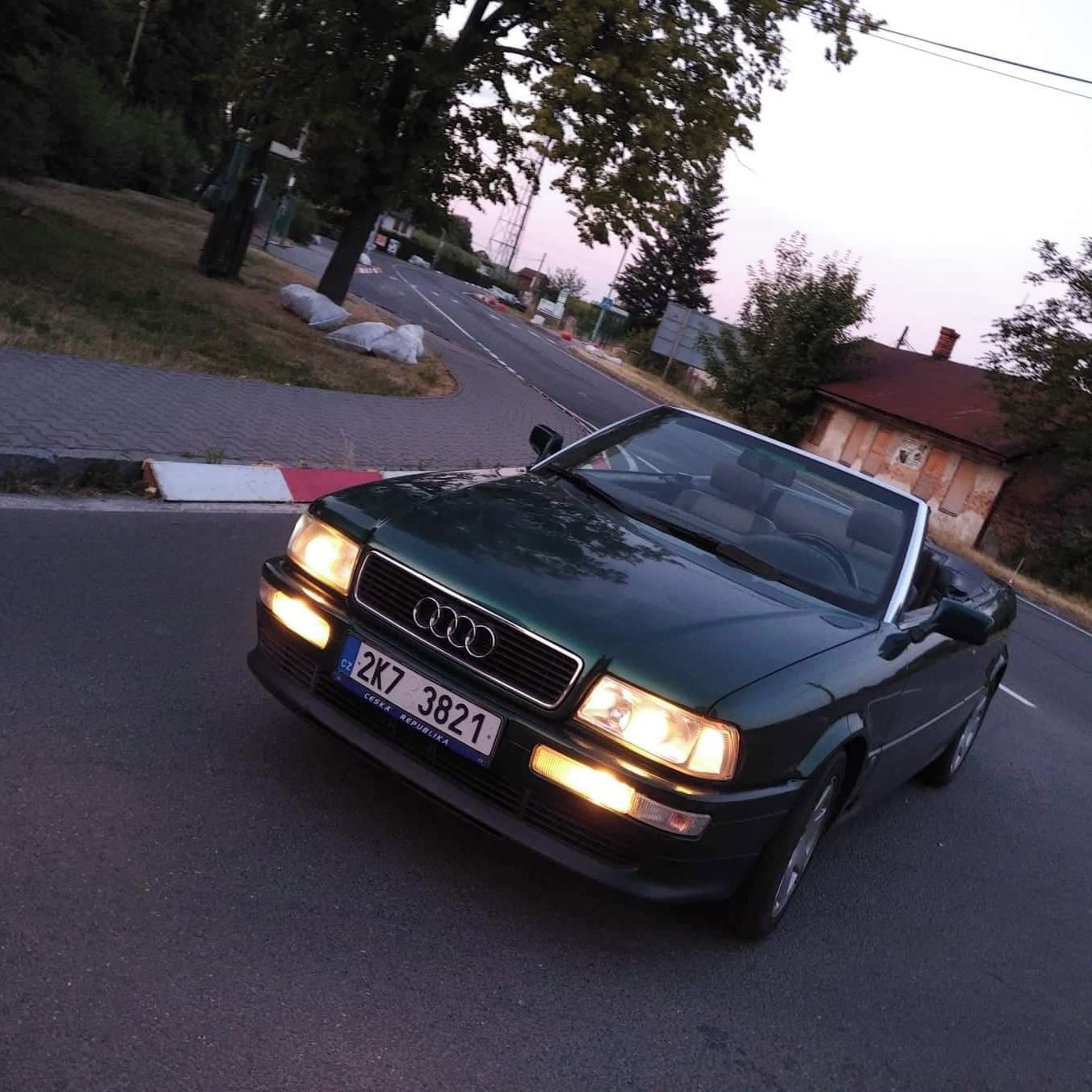 Soutěžní fotografie - Zelená potvora,  Audi "80" Cabriolet