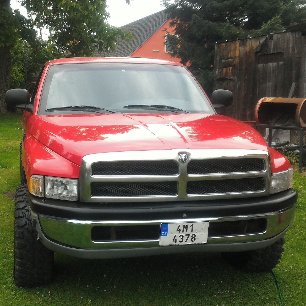 Soutěžní fotografie - Drobek,  Dodge ram 1500 2gen
