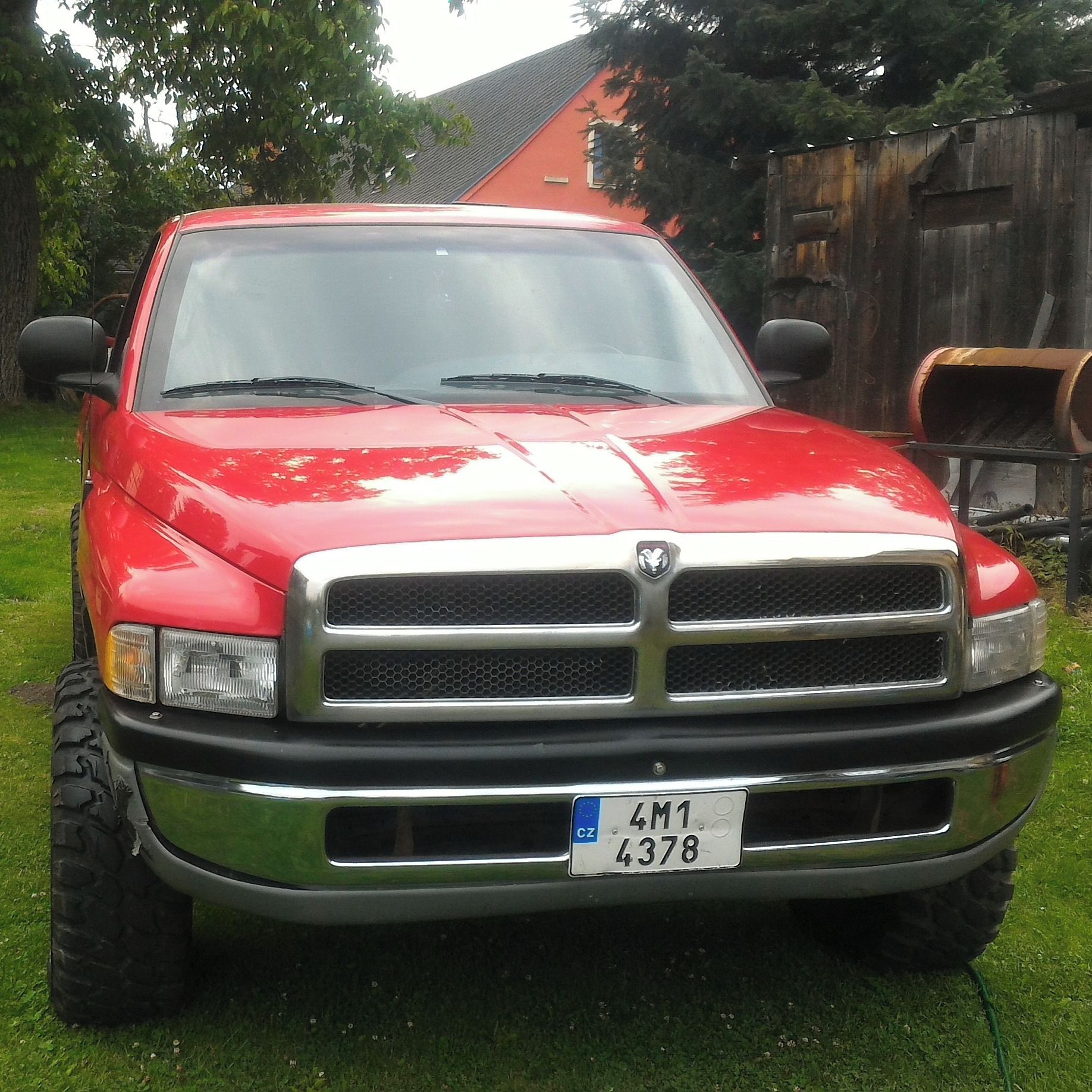 Soutěžní fotografie - Drobek,  Dodge ram 1500 2gen
