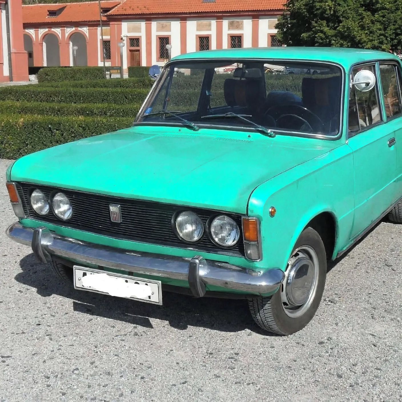 Soutěžní fotografie - Polák,  Fiat polsky 125p